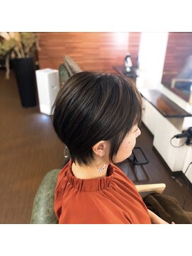 グランツヘアー(Glanz hair) 大人ショート×ハイライト