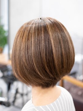 ルルン(Lu-Lun) 【Lu-Lun】大人上品ハイライトカラー×艶ボブ 綾瀬 北千住 金町