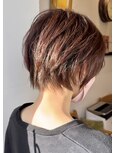 マッシュショートヘアくびれショートショートカット前髪あり