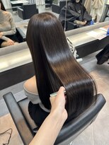 クーラアオヤマ(Cura Aoyama) 髪を柔らかくする髪質改善トリートメント？