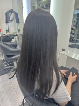 テテ(TETE) グレージュカラー／ブリーチなし