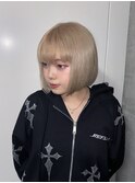 金髪ボブ/ブロンドベージュ/ミルクティー
