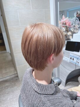 ブロッサム 保谷(Blossom) 透明感抜群♪ダブルカラーブリーチミルクティーベージュ