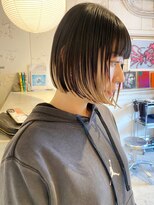ルーム(Loom.)&nbsp;デザインカラーコントラストハイライト切りっぱなしボブ