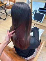 ユニ バイ マグ 長野店(Uni.by Mag)&nbsp;"ちらっと大人可愛い"インナカラー イヤリングカラー