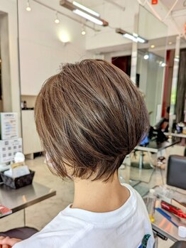 ディシェル(D'ciel)の写真/大人女性の「これから」を美しく。年齢とともに現れる髪のお悩みに丁寧に寄り添いカウンセリングします♪