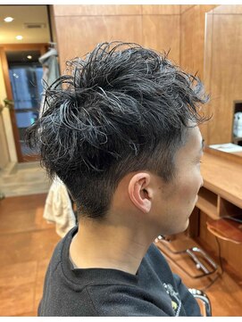 ユー(yuu) メンズショートくせ毛風パーマ【黒髪/阿波座/新町/西長堀/本町】