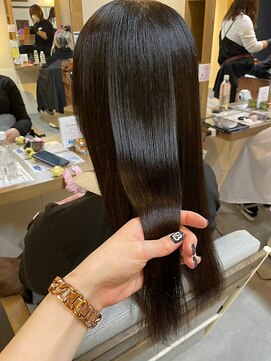 ヘアリゾート粋 ウナム 新宿東口店(enam) 艶髪/髪質改善/ロング/ストレート/ダークブラウン
