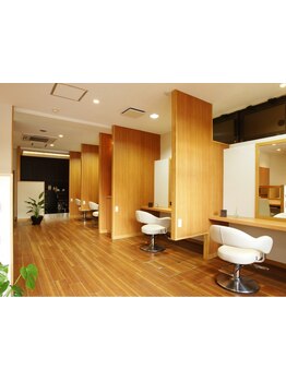 青山・表参道で12年経験を積んだ人気stylistの技術をプライベートサロンで体験!自分だけのサロンタイムを♪