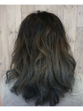 キキヘアメイク(kiki hair make) 【しんや】つやつやブルーアッシュ♪