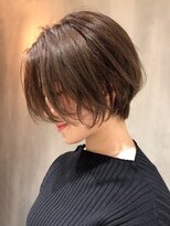 アイティー バイ アルバム 中野店(IT by ALBUM)&nbsp;丸みカーキグレージュショート_スリークボブ厚めバング_ba287272