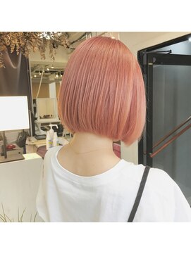 ペネロープ(Penelope) 【penelope】山下 コーラルピンクボブ20代30代40代