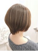 横顔美人なショートボブ☆ハイライトをプラスしてオシャレボブに