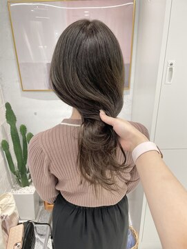 ローウェ 渋谷(Louwe) 大人気チョコレートブラウンカラー