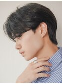韓国ヘア 韓流メンズヘア センターパート 前下がりメンズヘア