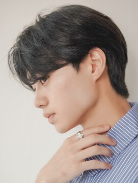 ジョエミバイアンアミ(joemi by Un ami) 韓国ヘア 韓流メンズヘア センターパート 前下がりメンズヘア