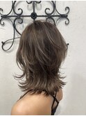 シルバーベージュ