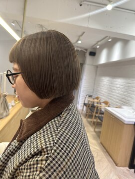 ローレン(LOREN) グレージュカラーミルクティーカラーインナーカラーダブルカラー