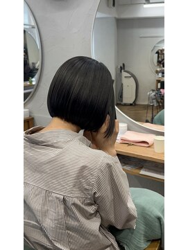 クオーレ(CUORE) ぱつっとbobスタイル