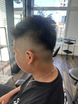 グラーヴ(GRAVE) 刈り上げ短髪