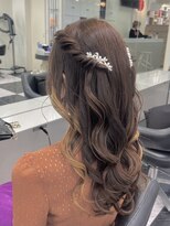 テテ(TETE) ツインハーフアップ