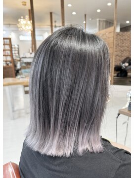 サロンドクオリア(Salon de Qualia) バレイヤージュ/ケアブリーチ/グラデーションカラー/外国人風/S