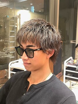 キートス(Kiitos) 前髪上げ下ろしどちらでも決まる　スパイキーショート