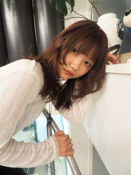 シキ 渋谷(siki) ハイトーン/ブリーチ/レイヤーカット/シアーカラー/渋谷/原宿