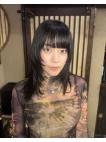 ボリューム(VOLUME) 艶感カラー/レイヤーカット/ダークブラック/モード/原宿/渋谷