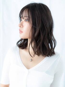 黒髪先パーマ大人美人ミディアムc小山20代30代40代