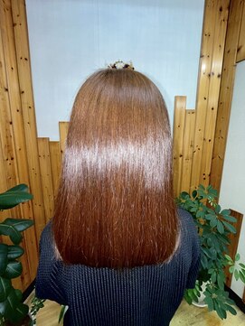 髪質改善RJオイルトリートメントカラーでダメージ毛もなめらかに