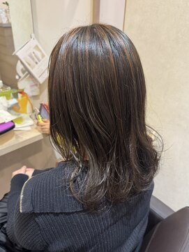 アヤナバイアヤラ 西船橋店(ayana by ayala) 【内山あすか】ブリーチなしハイライト×レイヤーカット