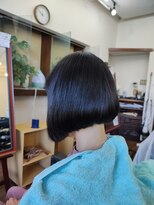 ヘアーサロンアキノ&nbsp;前下がりボブ