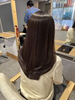 ワンデイ 表参道(oneday)&nbsp;艶めくグレージュ◎毛先までまとまるロングヘア｜髪質改善｜縮毛