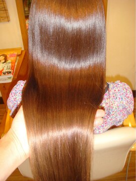 ヘアー クリエーション アピアー(Hair Creation Appear) ”シリコンをしっかり除去してＭ3Ｄカラートリートメント”