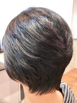 ヘアースパ カラマ(hair spa kalama) 前下がりショートボブ