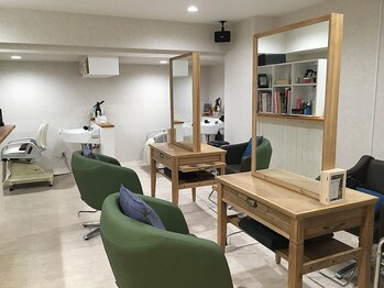 ラフュガーデン 元町店(Laugh U GARDEN)の写真/周りを気にせず何でもご相談ください♪アットホームな雰囲気のプライベートサロン《Laugh U GARDEN 》