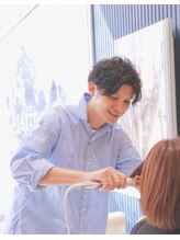 クアトロ プロデュースバイ ワイズヘアー(QUATTRO Produce by Y's hair)&nbsp;金光 裕昭