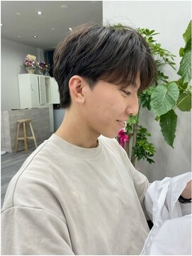 シカ 神戸三宮元町店(Cica) 韓国風 マッシュ センターパート 三ノ宮 トアロード