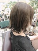外ハネボブくびレイヤーオリーブベージュ