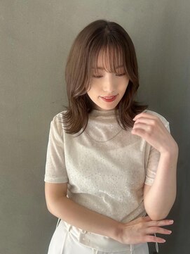 イオ ティラベント 鳳店(io tiravento) レイヤー×ミディアム