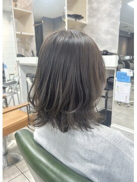 ブレス 小阪店(brace) ニュアンスグレージュ×レイヤーカット