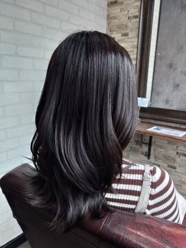 アトリエナガノ(atelier nagano) ニュアンスカラー/センターパート/ツヤ髪スタイル/ブルージュ