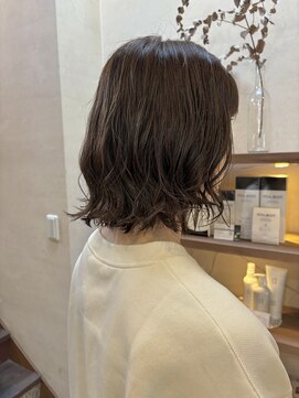 ココカラヘアー ニコ(cococara hair nico) ボブパーマ/ミルクベージュ/切りっぱなしボブ