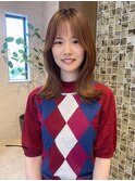 切りっぱなしミディアムヘア