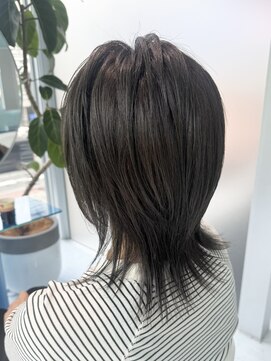 アミティ(AMITY) レイヤーカット×マットブラウン