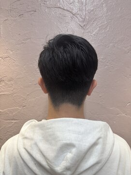 メンズショートスタイル【西武新宿駅】【駅近徒歩1分】
