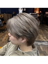 スカイフィールドヘアー(SKY FIELD HAIR)&nbsp;ナチュラルセンターパート×ミルクティーカラー