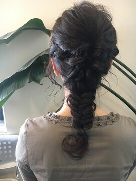 ヴォイス(voice) 編みおろしヘア♪