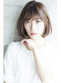 小顔に導く前上がりボブ / ロミー本厚木